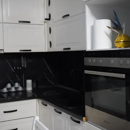 Blerta Durres Plazh * Polisi i Vogel